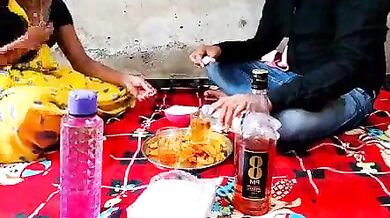 Sharaab pee kar chudasi aunty ki chudai ka sexy khel