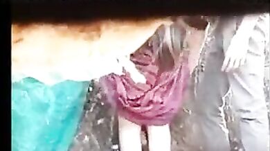 Ladki ki chut chudi apne padosi se