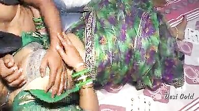 Hindustani chachi ki bhatije se ghar par incest sex masti