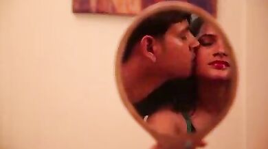 Khubsurat ladki ki ghar par mast Hindi chudai