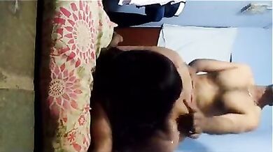 Punjabi sexy video mai college lovers ka sex