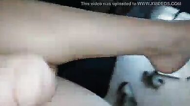 Noida Amity college ki kuwari ladki ka Indian sex video