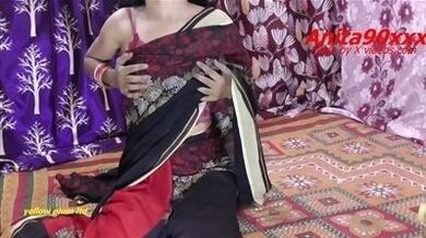 Sexy Hindi teacher ki guard se mast hardcore chut chudai