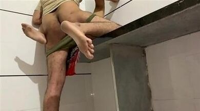 Bahu ki chut ko jeth ji ne chod chod kar uski Hindi blue film banai