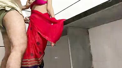 Bahu ki chut ko jeth ji ne chod chod kar uski Hindi blue film banai