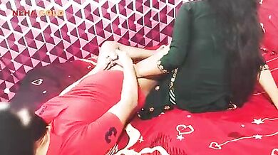 Bibi ki beautiful saheli se pussy fuck ki sexy xxx porn