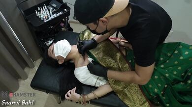 Assamese Saanvi bhabhi sex tattoo artist sath Hindi mein bf