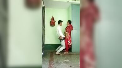 Dehati ladki ki chudai khade khade kiya lover uske ghar par