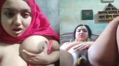 Agra muslim ladki chut me kakdi dali nangi selfie banakar