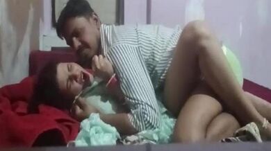Bihari bhabhi ne dardnak sex enjoy kiya pati ke dost sath