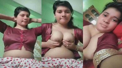 Lucknow muslim girl boobs show karti hai nude MMS banakar