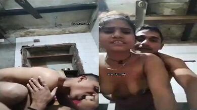 Salempur bhai kunwari bahan ki chut chudai kiya camera samne