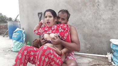 Odisha bhabhi chhat par sex karti hai padosi ke sath video
