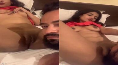 Junior college girl ki pussy lick karta hai History teacher