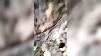 Sanskari wife ko randi banaya pati ka dost jungle le jakar