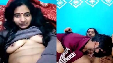 Chota devar chut chat kar Jaipur bhabhi sath nude MMS banaya
