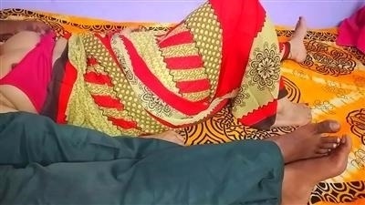 Bhabhi aur padosi ke fuck ka mastram real Indian sex video