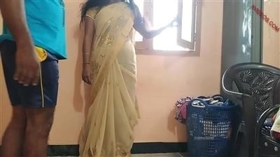 लखनऊ में भाभी नौकरी का घर में इंडियन सेक्सी फ़क
