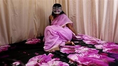 Punjabi beautiful bhabhi ka devar se hot Indian sex game